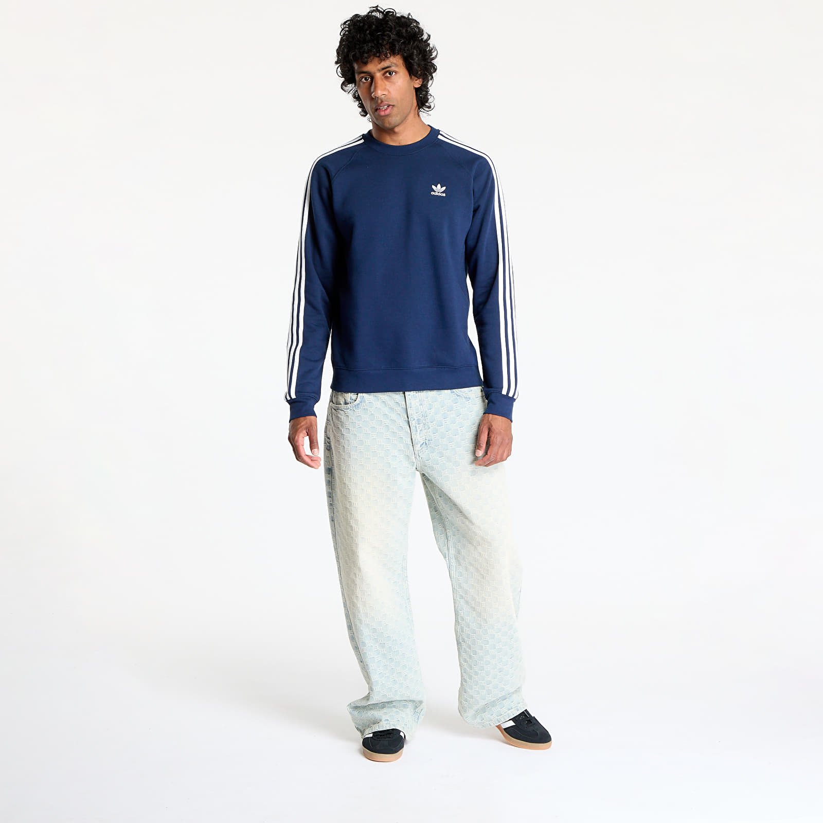 Kapucnis pulóverek és pulcsik adidas Adicolor Classics 3-Stripes Crew Sweatshirt Night Indigo/ Chalk Pearl/ Dove Grey