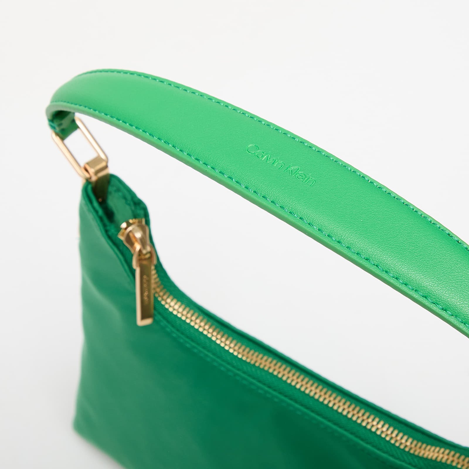 Bandoleras Calvin Klein Jeans Satin Nylon Small Shoulder Bag Green