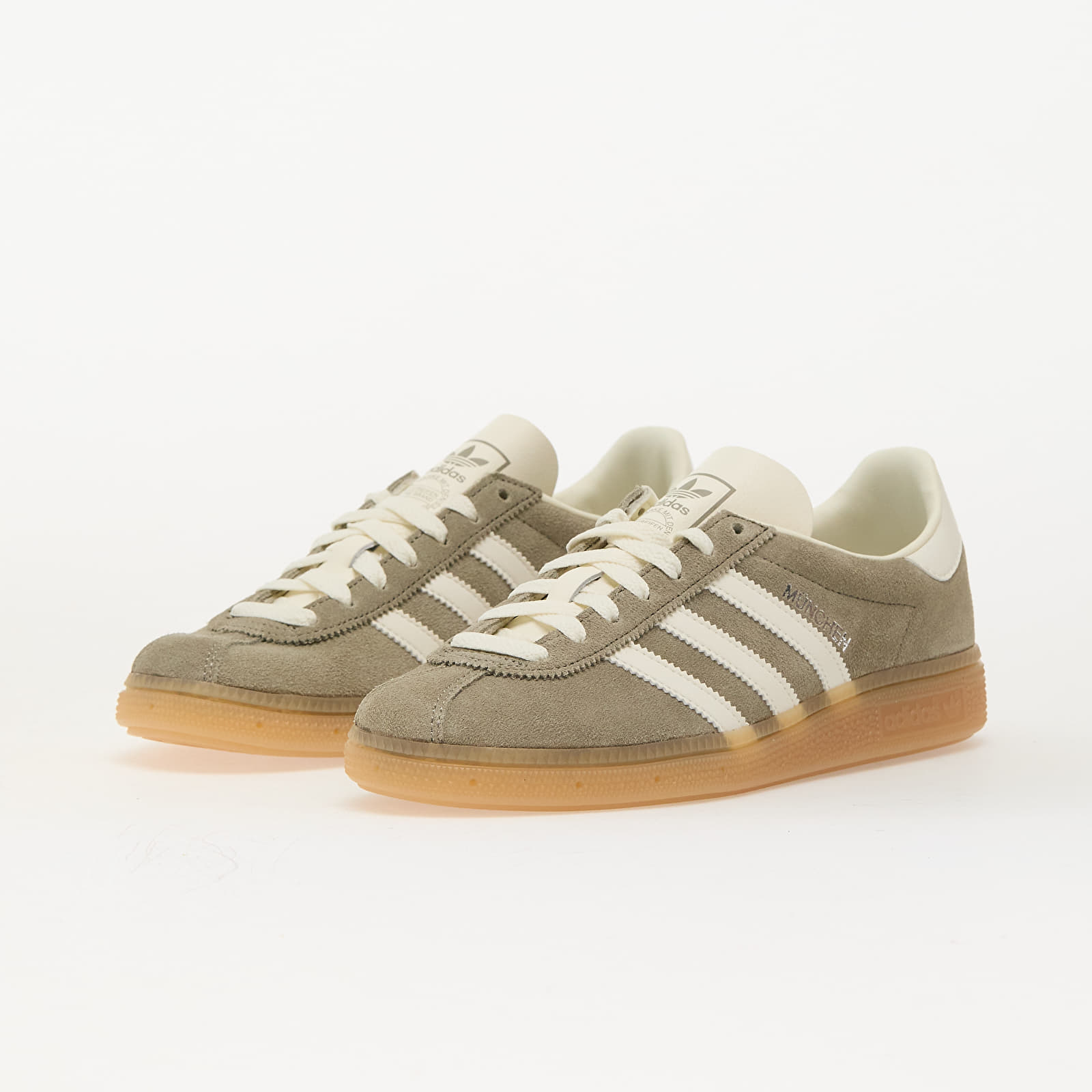 Women's shoes adidas Muenchen Silver Pebble/ Better Scarlet/ Gum 3