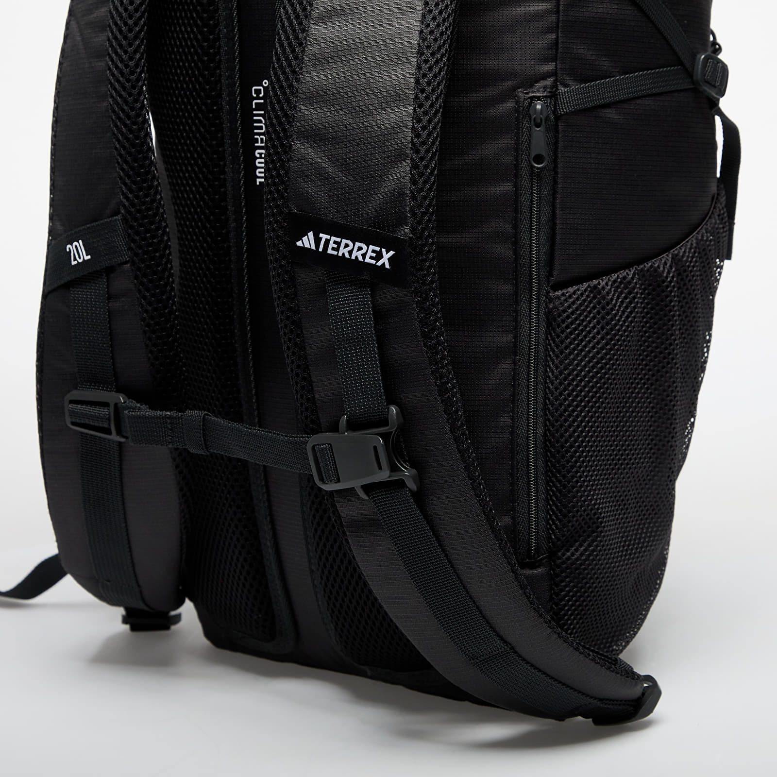 Hátizsákok adidas Terrex Multi CLIMACOOL Backpack 20L Carbon/ Print