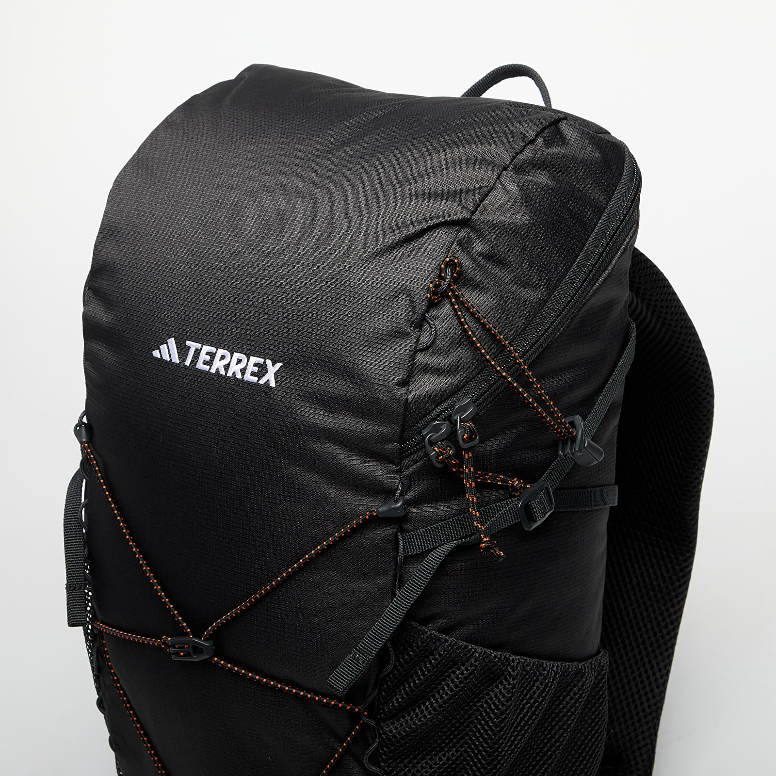 Hátizsákok adidas Terrex Multi CLIMACOOL Backpack 20L Carbon/ Print