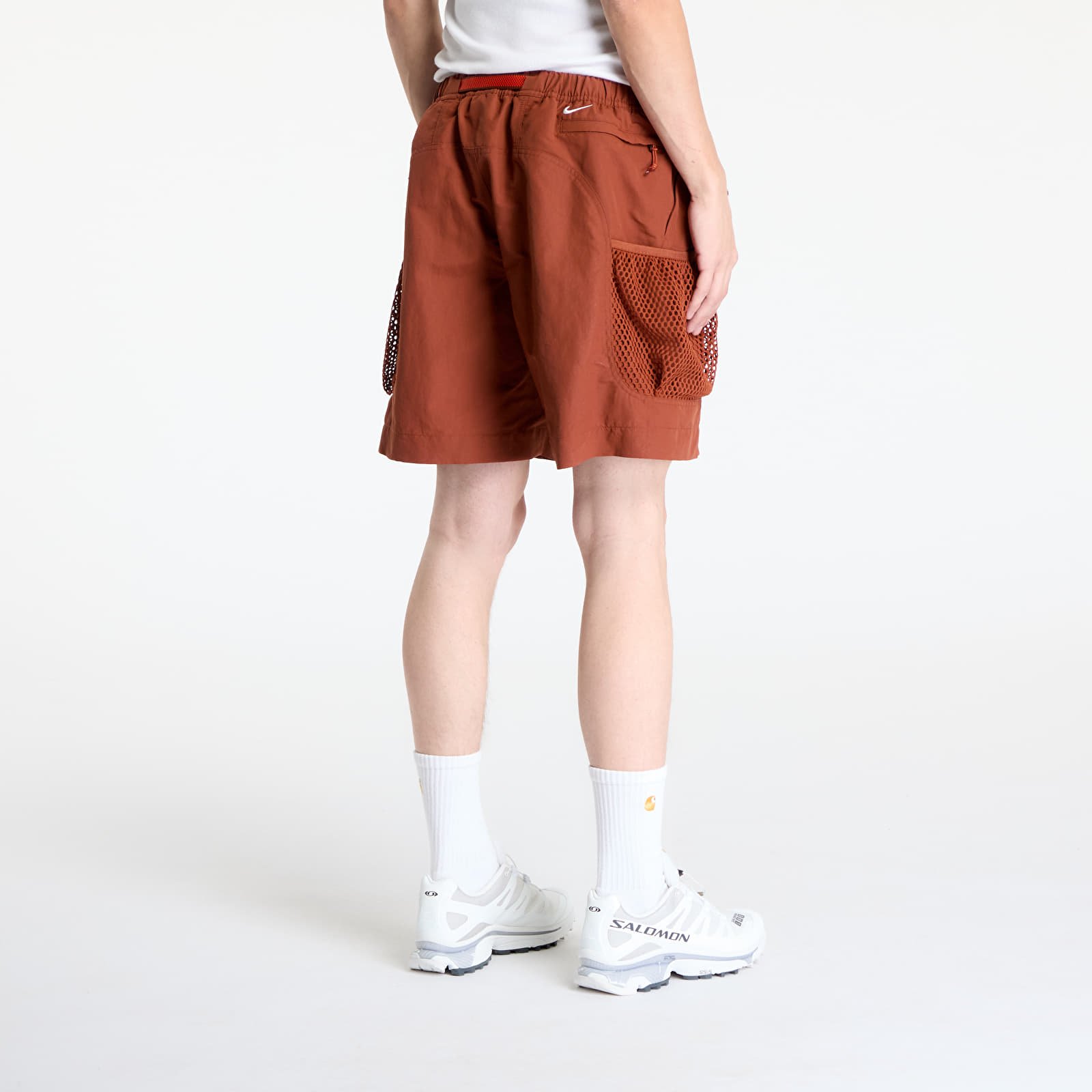 Šorti Nike ACG "Snowgrass" Men's Cargo Shorts Cinnamon/ Picante Red/ Summit White