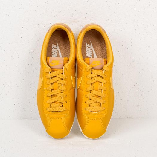 Nike Wmns Classic Cortez Nylon