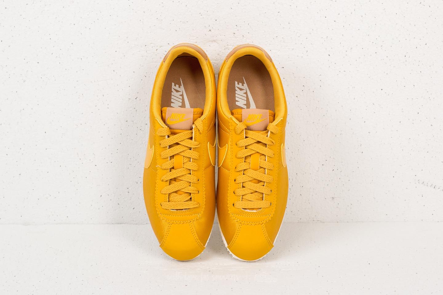 Nike classic cortez femme jaune outlet