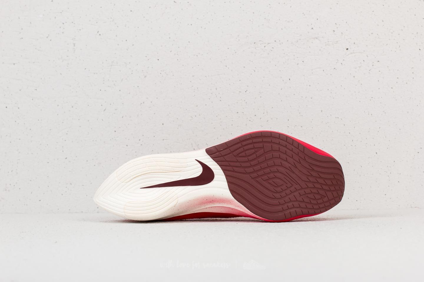 Men s shoes Nike Vapor Street Flyknit University Red Dark Team Red Footshop