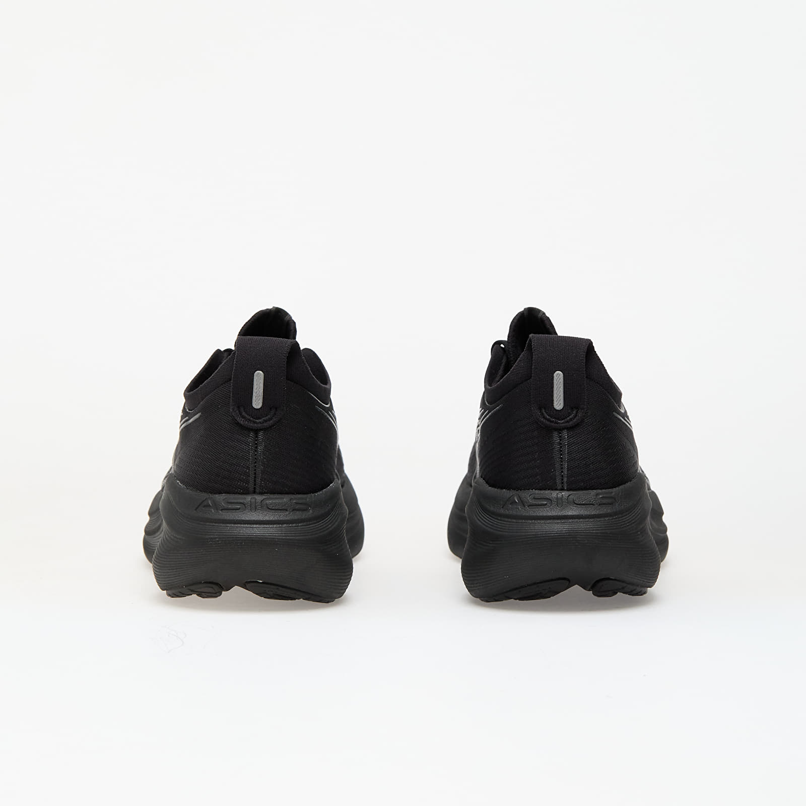 Încălțăminte și sneakerși pentru bărbați Asics Gel-Nimbus 27 Black/ Graphite Grey