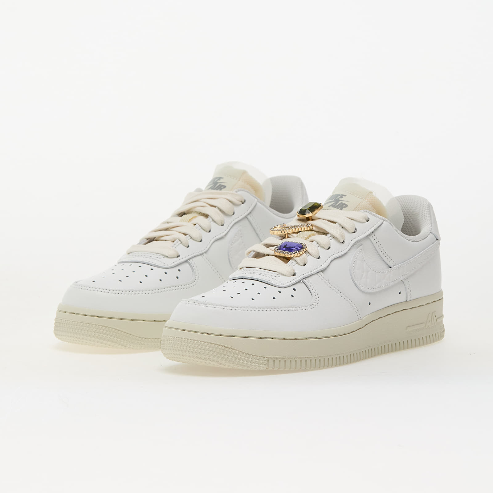 Sieviešu apavi Nike W Air Force 1 Low Premium Summit White/ Summit White-Sea Glass