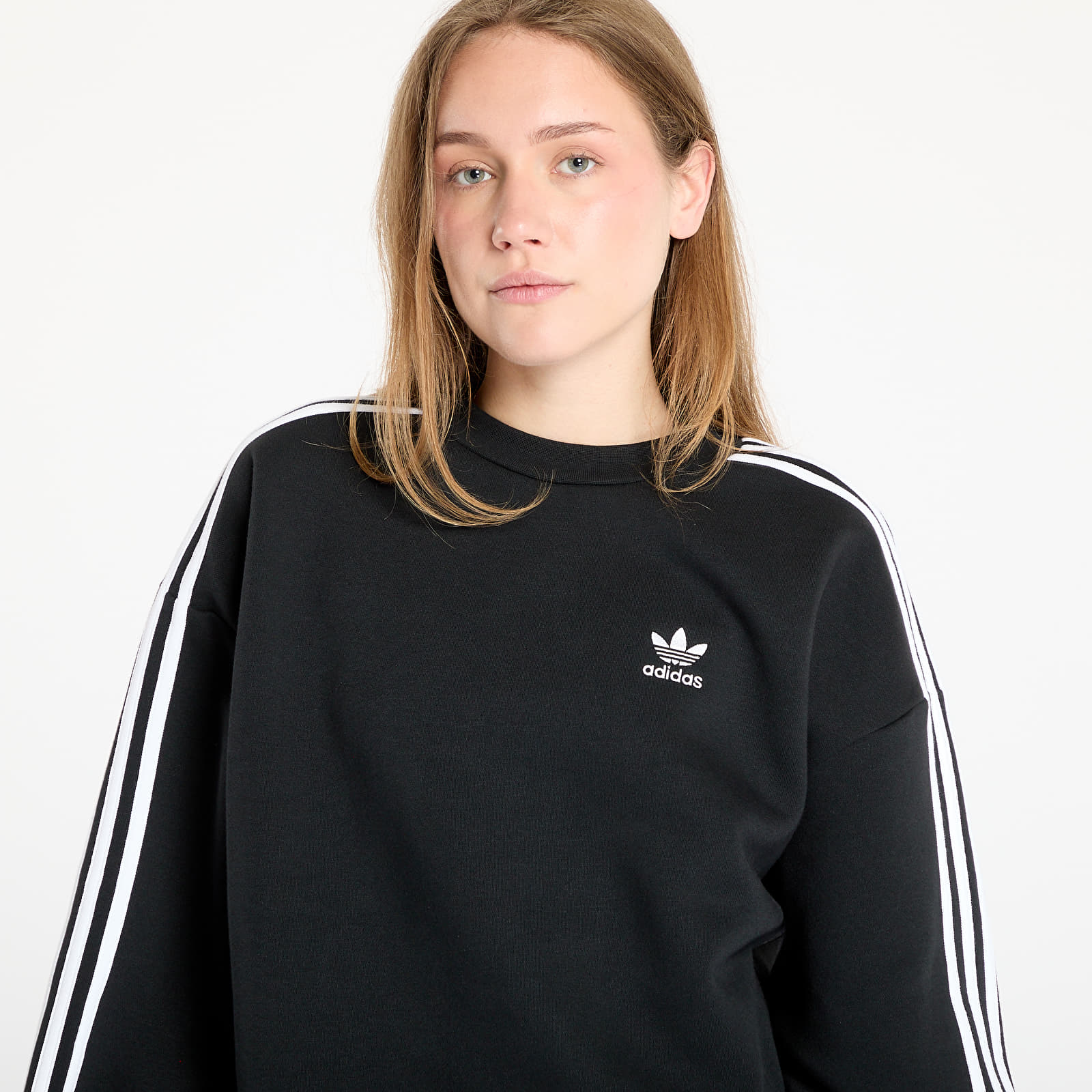 Kapucnis pulóverek és pulcsik adidas Adicolor Oversized Crew Sweatshirt Black