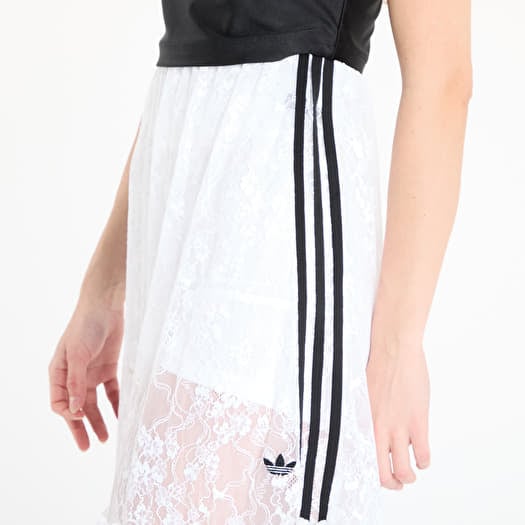 【ADIDAS ORIGINALS】★3STRIPES LACE SKIRT★正規品★ adidas originals lace skirt (with inner shorts) ☆ ₱7,100