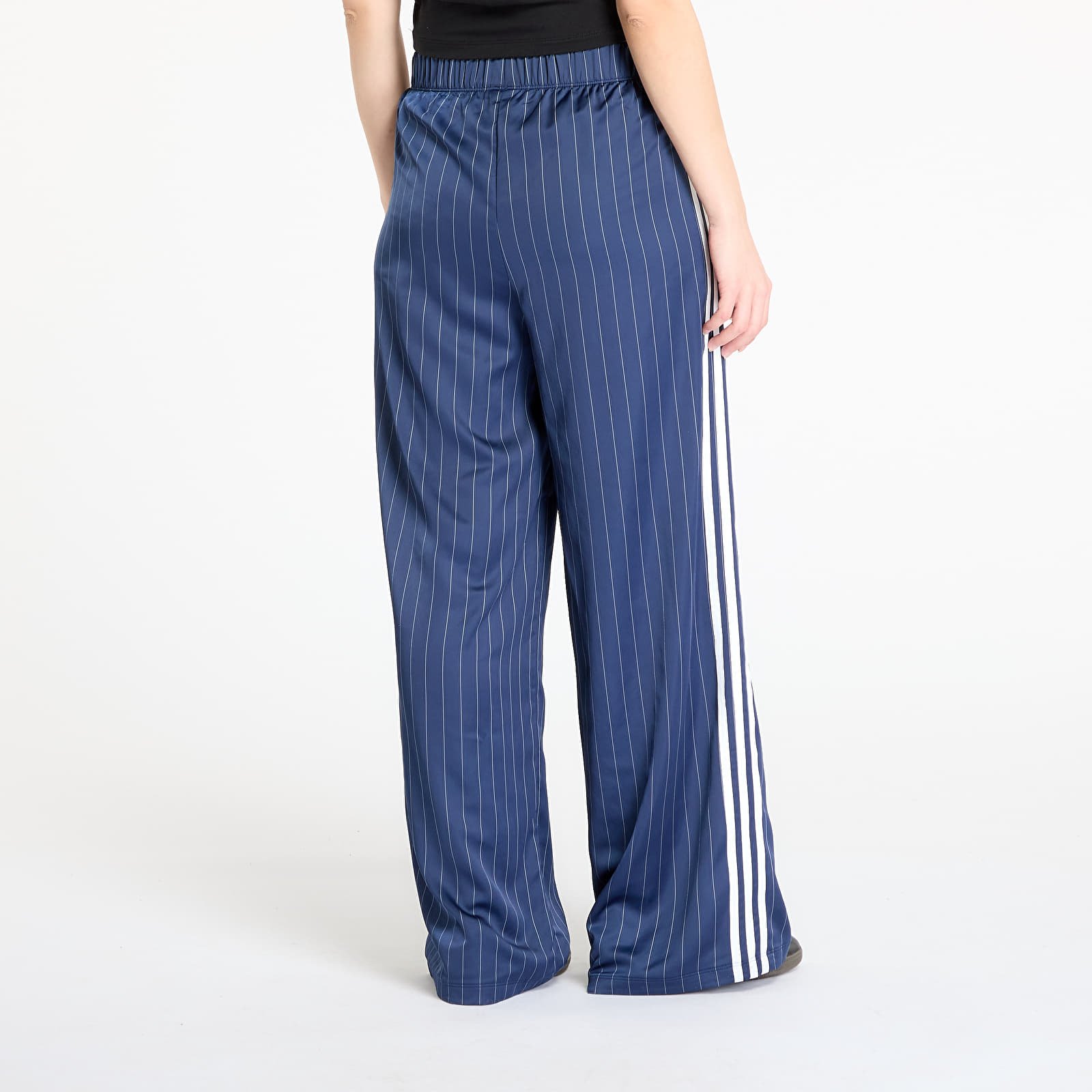 Nadrágok adidas Originals Wide Leg Joggers Night Indigo