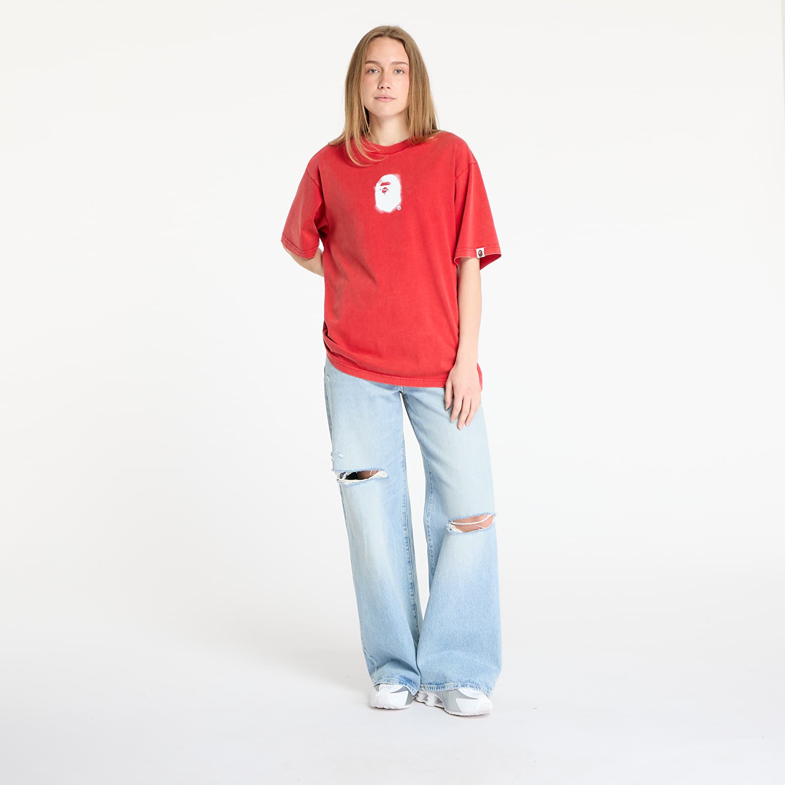 T-särgid A BATHING APE Pigment Print Ape Head Relaxed Fit Tee UNISEX Red