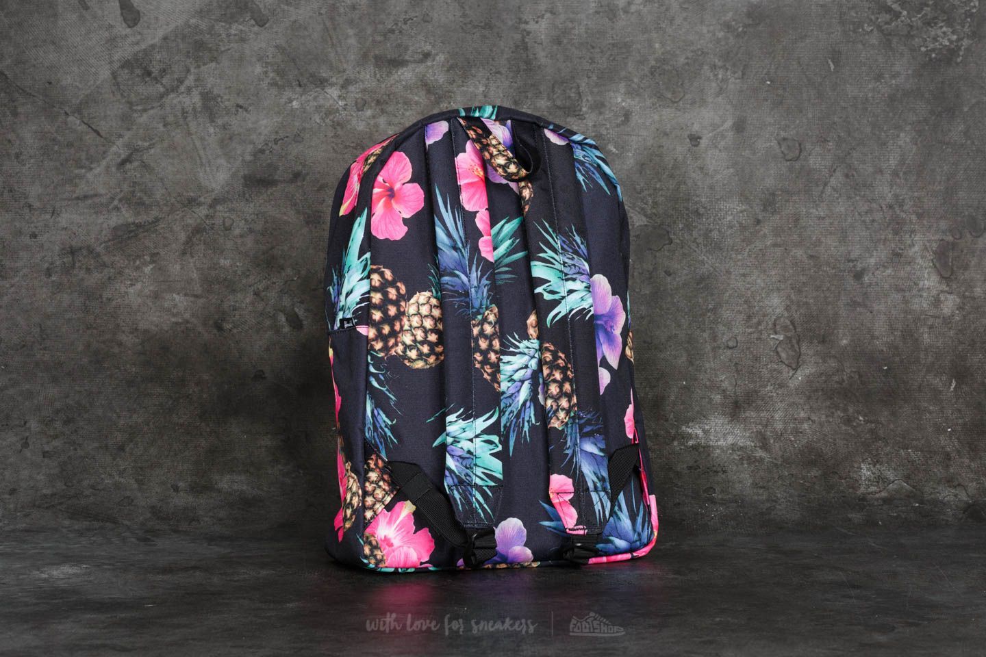 Backpacks Herschel Supply Co. Classic Backpack Black Pineapple Footshop