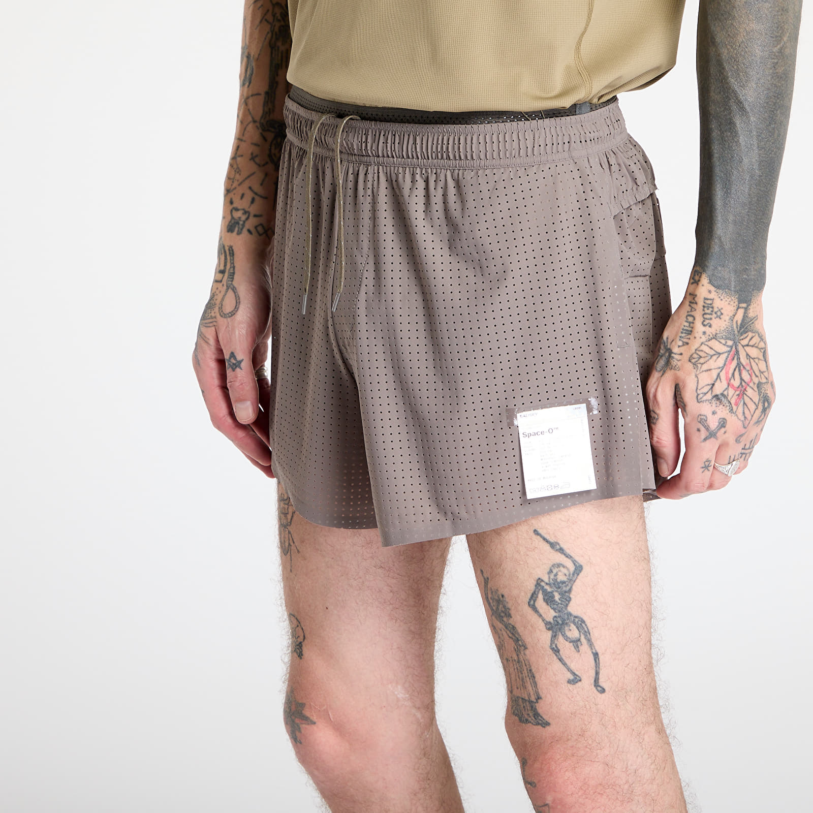 Pánske šortky Satisfy Space-O 2.5 Distance Shorts UNISEX Taupe