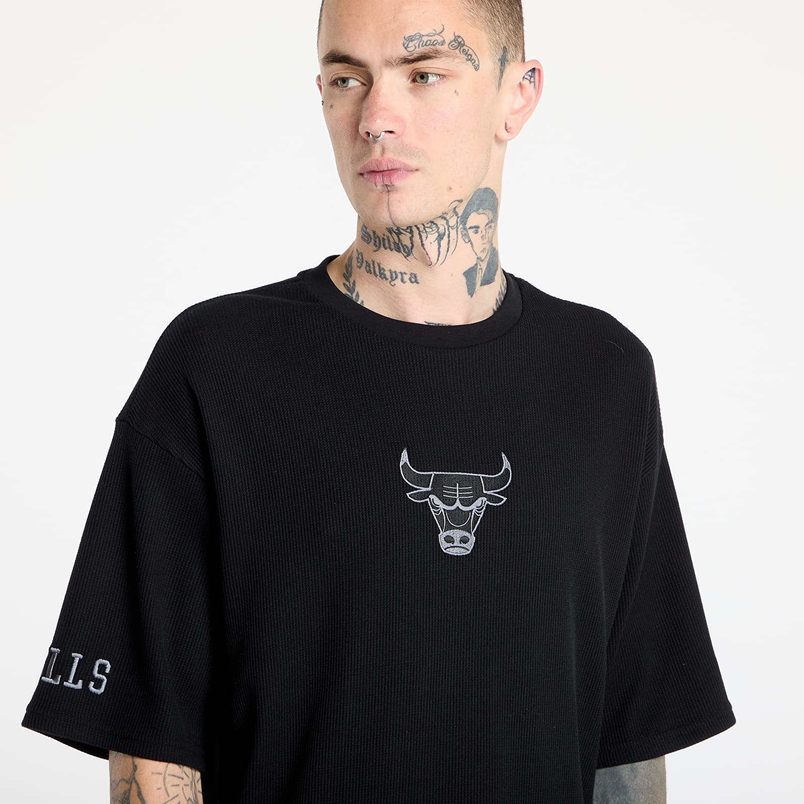 Koszulki New Era Chicago Bulls Waffle Oversized Tee UNISEX Black