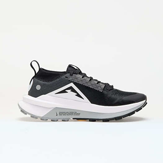 Încălțăminte și sneakerși pentru femei Nike W Zoomx Zegama Trail 2