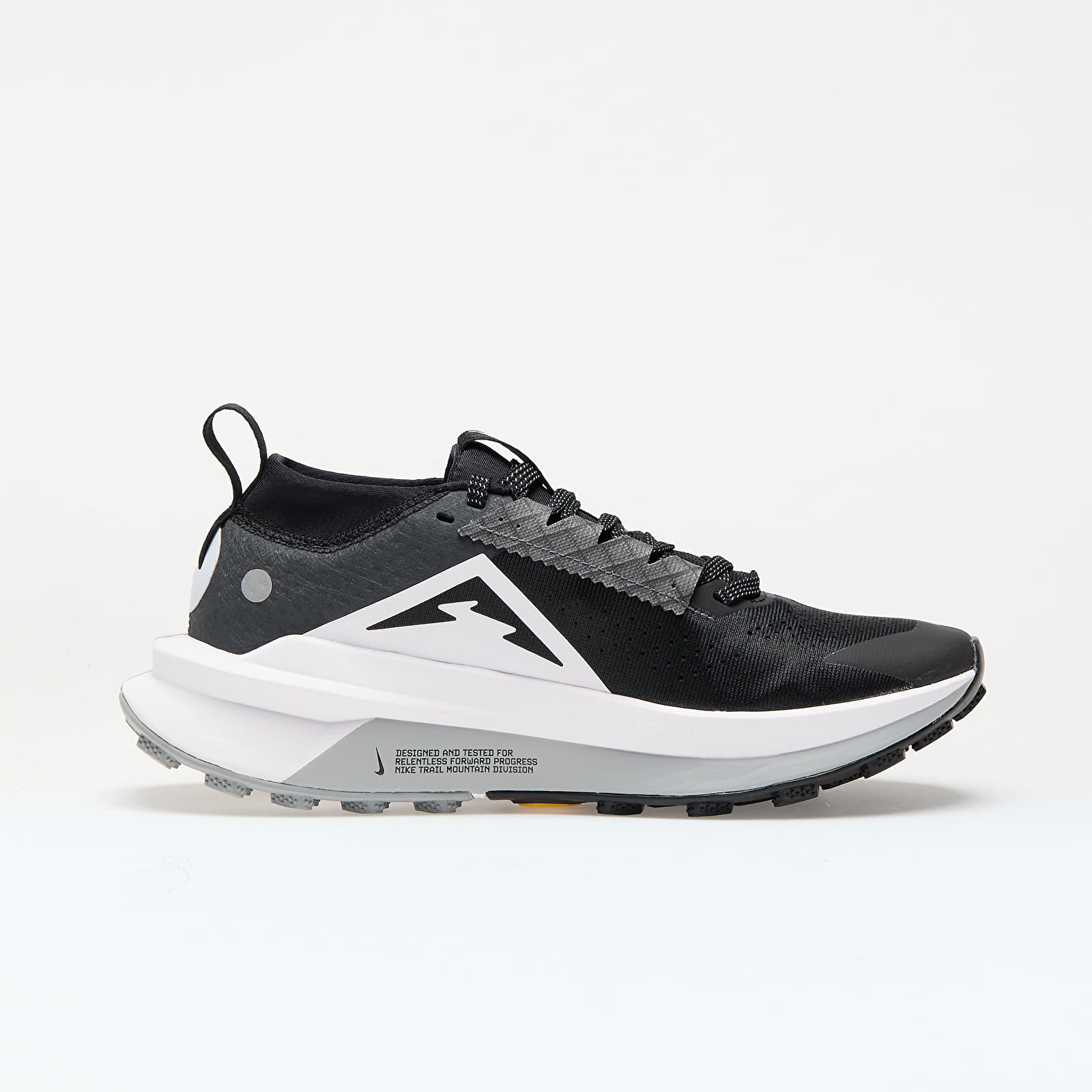 Women's shoes Nike W Zoomx Zegama Trail 2 Black/ White-Wolf Grey-Anthracite