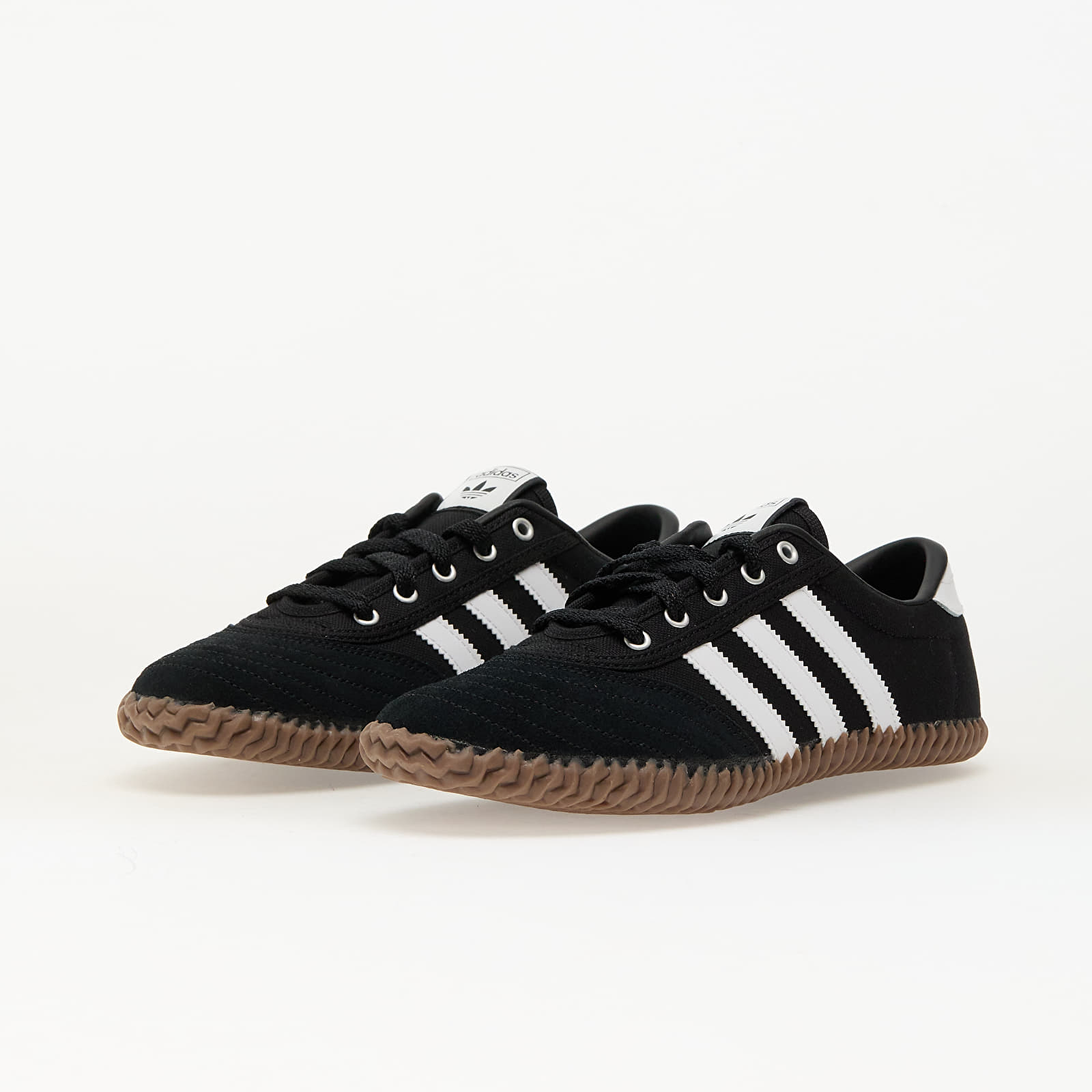 Ženski čevlji adidas Volley Plimsole Core Black/ Ftwr White/ Gum5