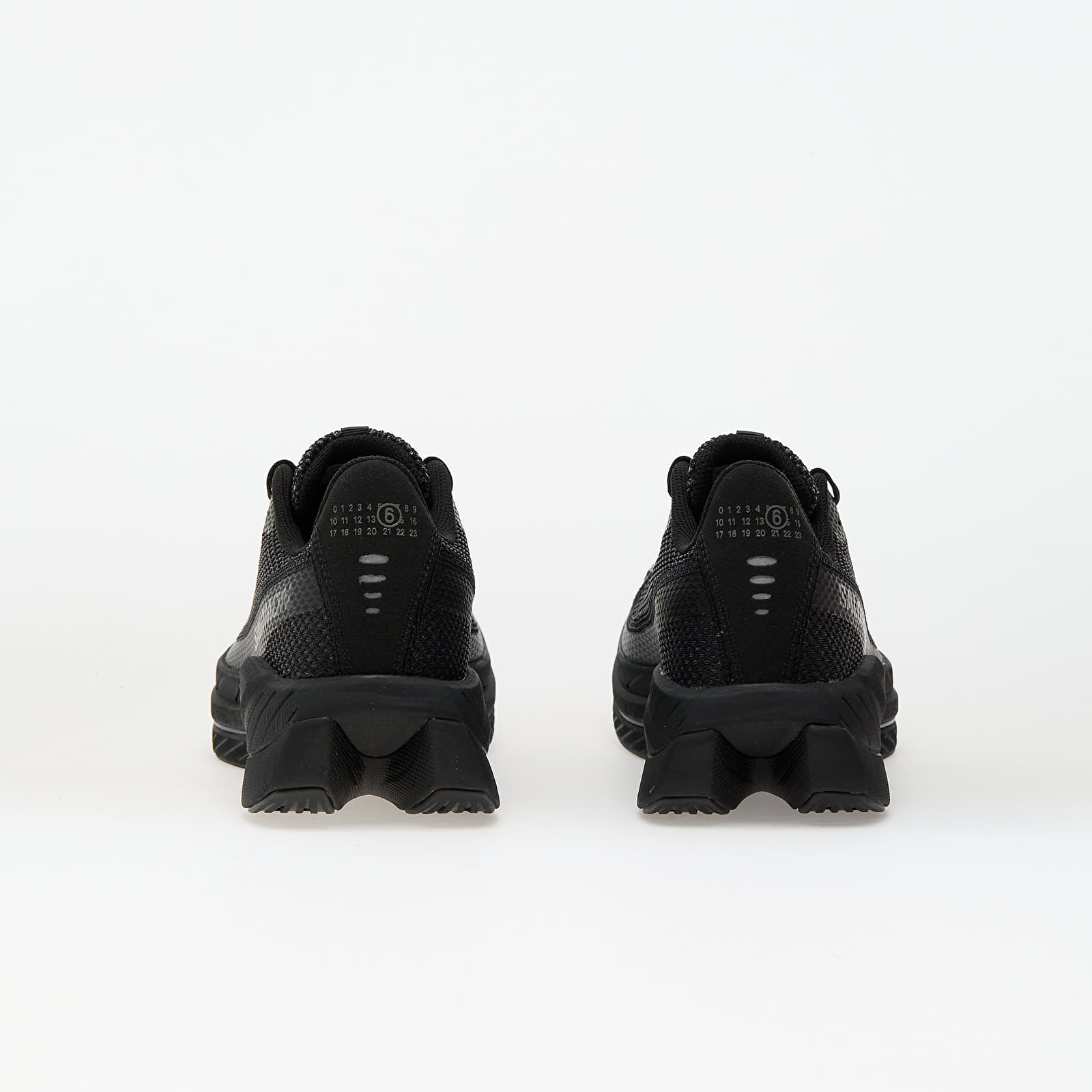 Meeste tossud MM6 x Salomon Spectur 2 Black/ Black/ Pewter