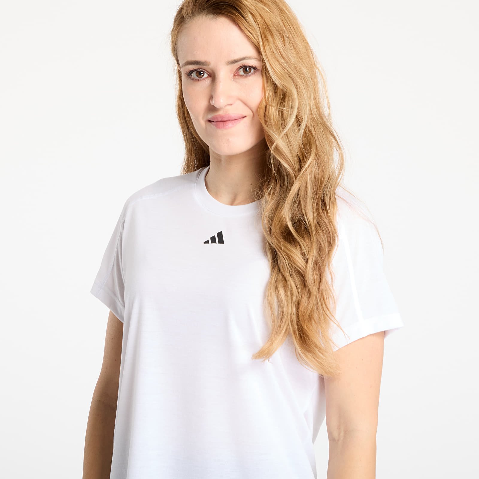 Damen T-Shirts  adidas AEROREADY Train Essentials Minimal Branding Crewneck T-Shirt White/ Crystal White/ Crystal White