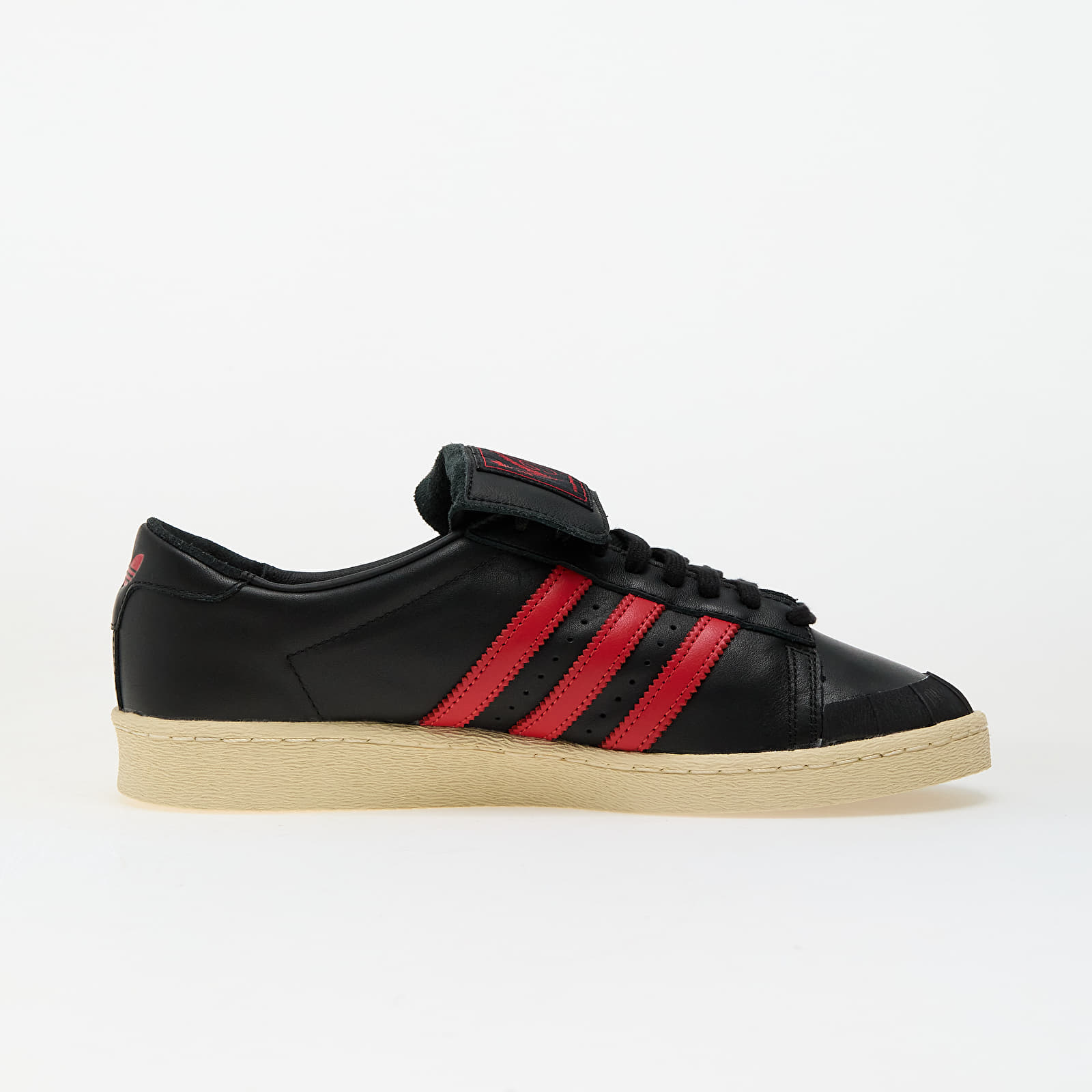 Vīriešu apavi adidas Chavarria Jabbar Lo Core Black/ Core Black/ Red