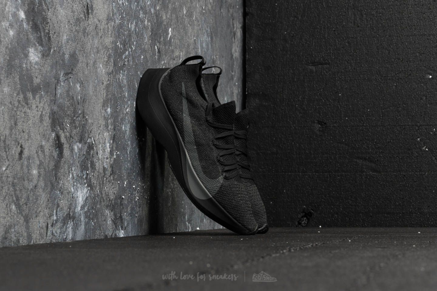Men s shoes Nike Vapor Street Flyknit Black Anthracite Footshop