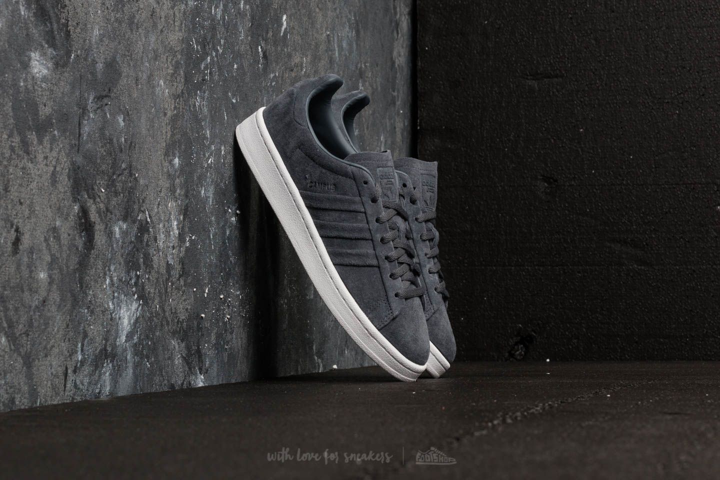 Dámské tenisky a boty adidas Campus Stitch And Turn W Onyx/ Onyx/ Gold Metallic