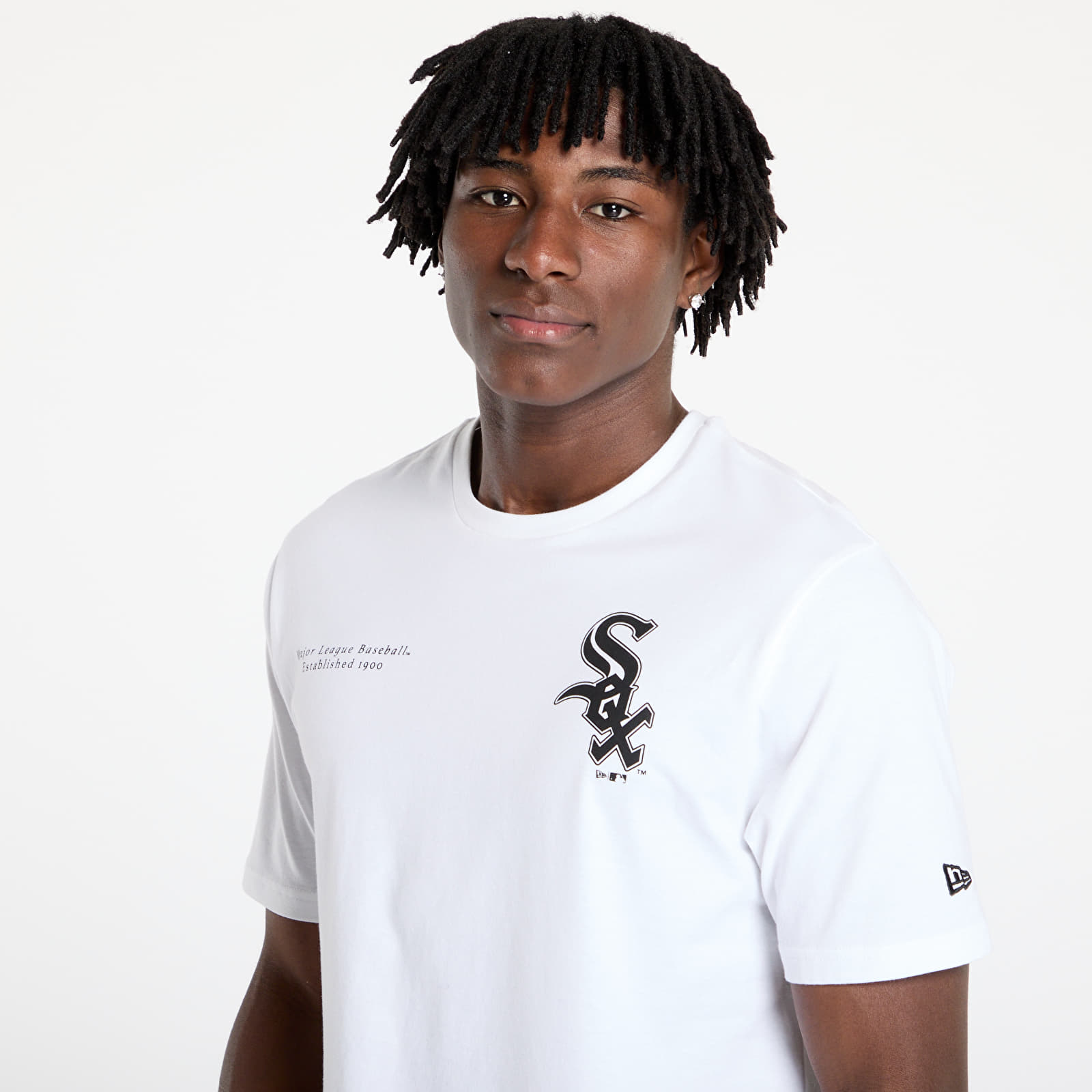 Meeste T-särgid New Era Chicago White Sox Arch Graphic Regular Tee UNISEX White