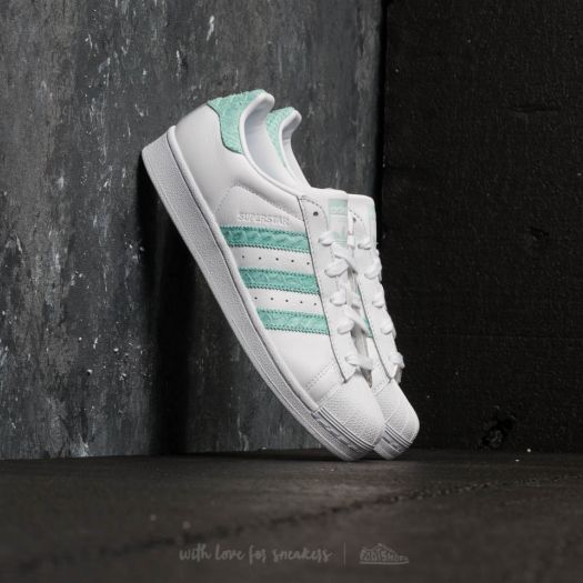 adidas Superstar W