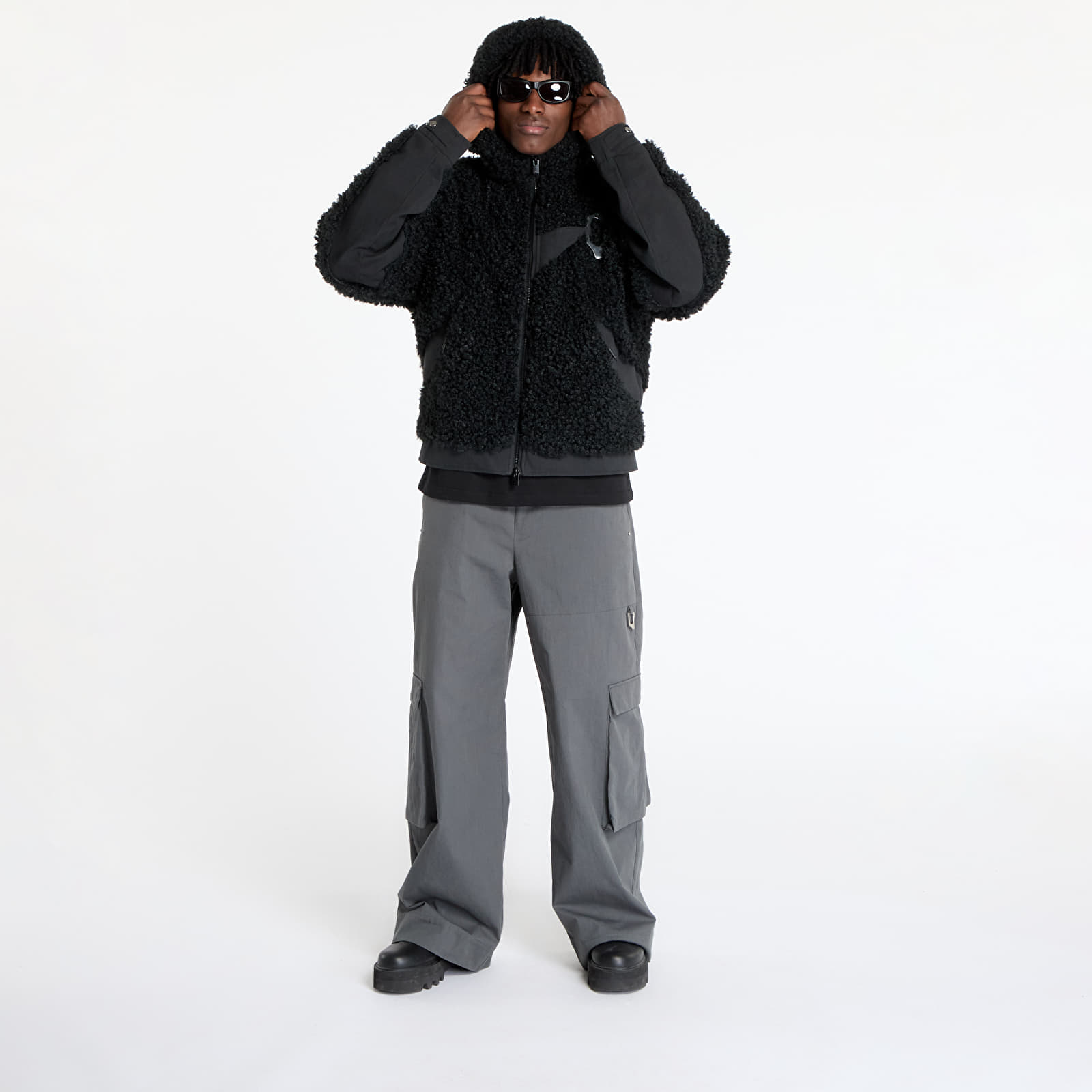 Mikinas ar kapuci un sporta krekli HELIOT EMIL Chiaroscuro Fleece Black
