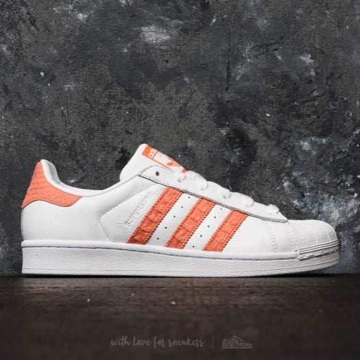 adidas Superstar W
