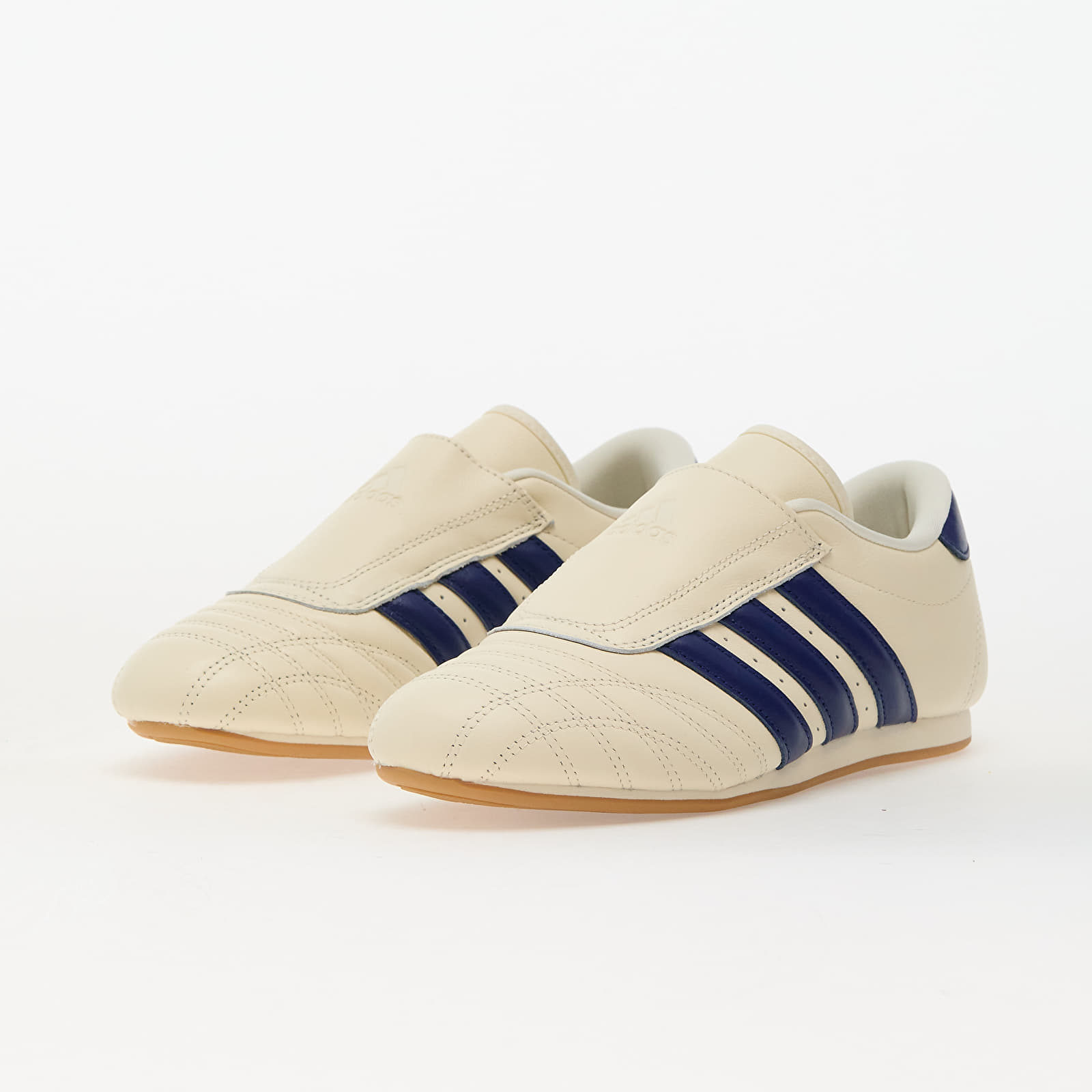 Women's shoes adidas Adidas Taekwondo W Crew White/ Victory Blue/ Gum