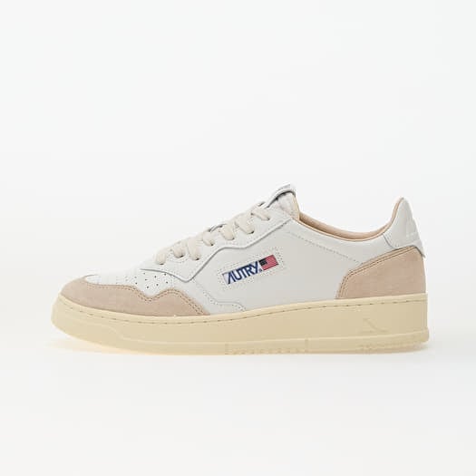 Autry Medalist Low Man White
