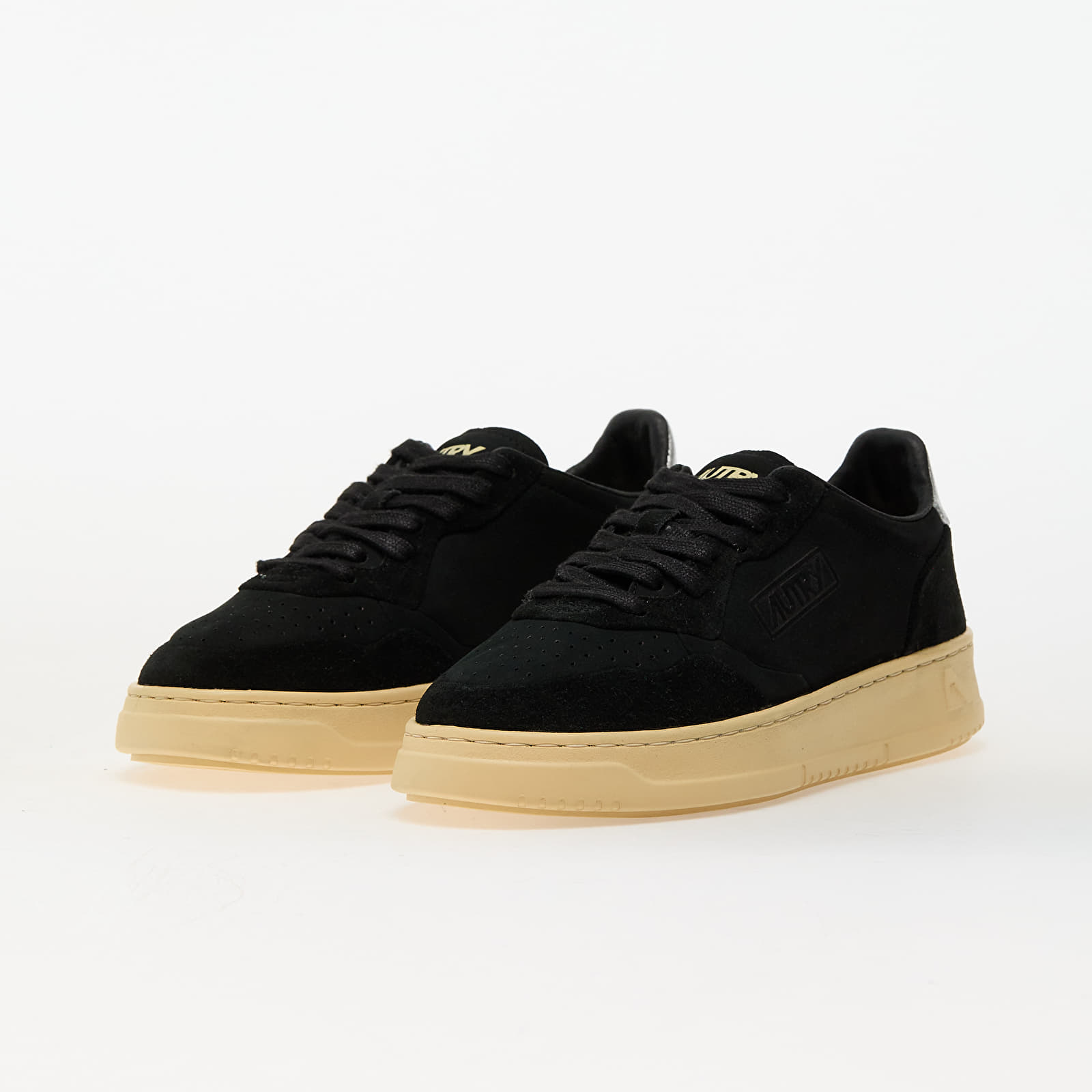 Zapatillas mujer Autry Medalist Low Wom Black/ Black