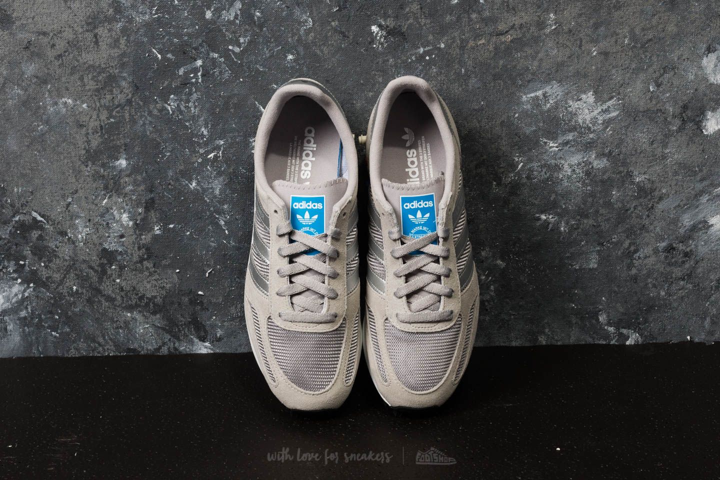 Férfi cipők adidas LA Trainer Medium Solid Grey/ Metallic Silver/ Ftw White