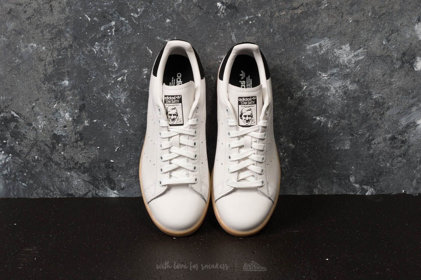 Adidas originals stan smith outlet crystal white/crystal white/core black 19fw-s