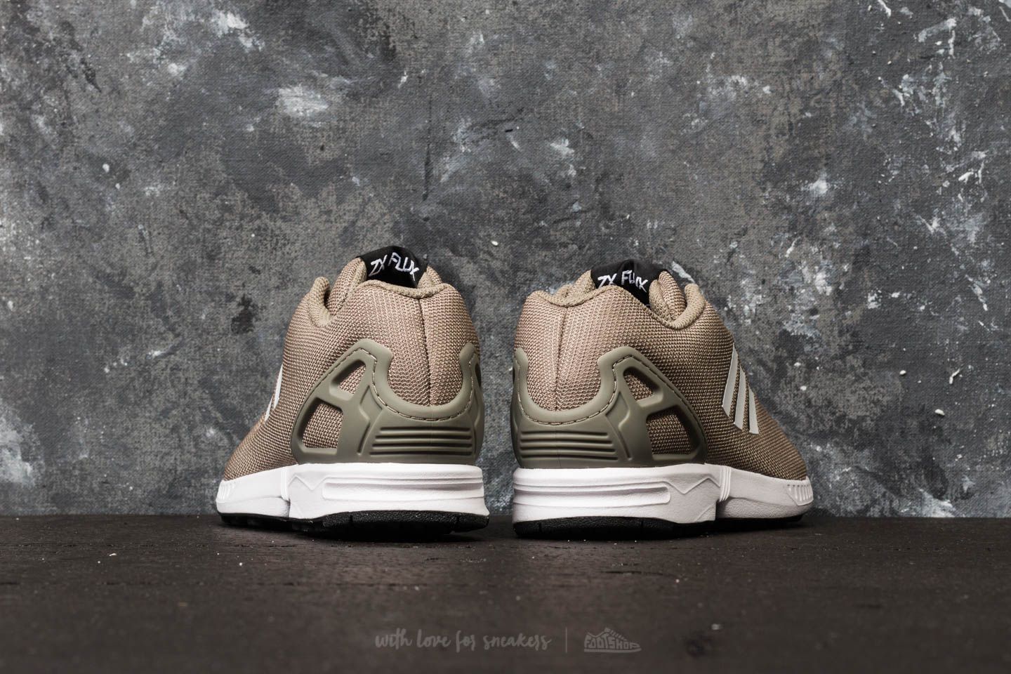 Men's shoes adidas ZX Flux Trace Cargo/ Ftw White/ Core