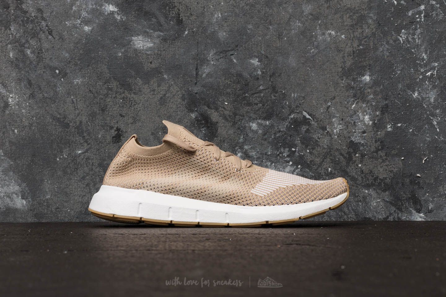 Men's shoes adidas Swift Run Primeknit Raw Gold/ Off White/ Ftw White