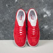 Gazelle stitch and turn red sales