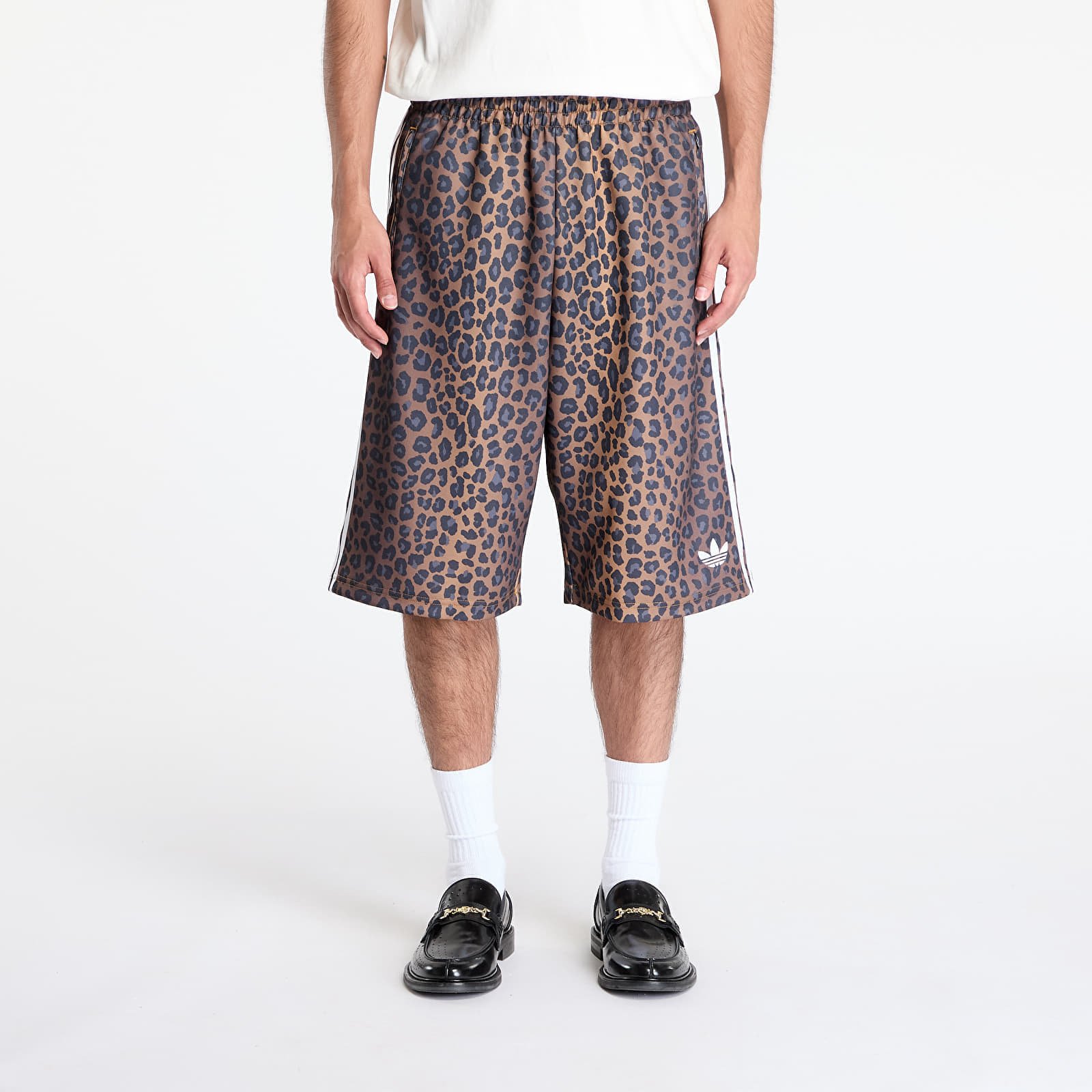 Pantaloni scurți adidas Graphic Os Sho Brown Strata XXL