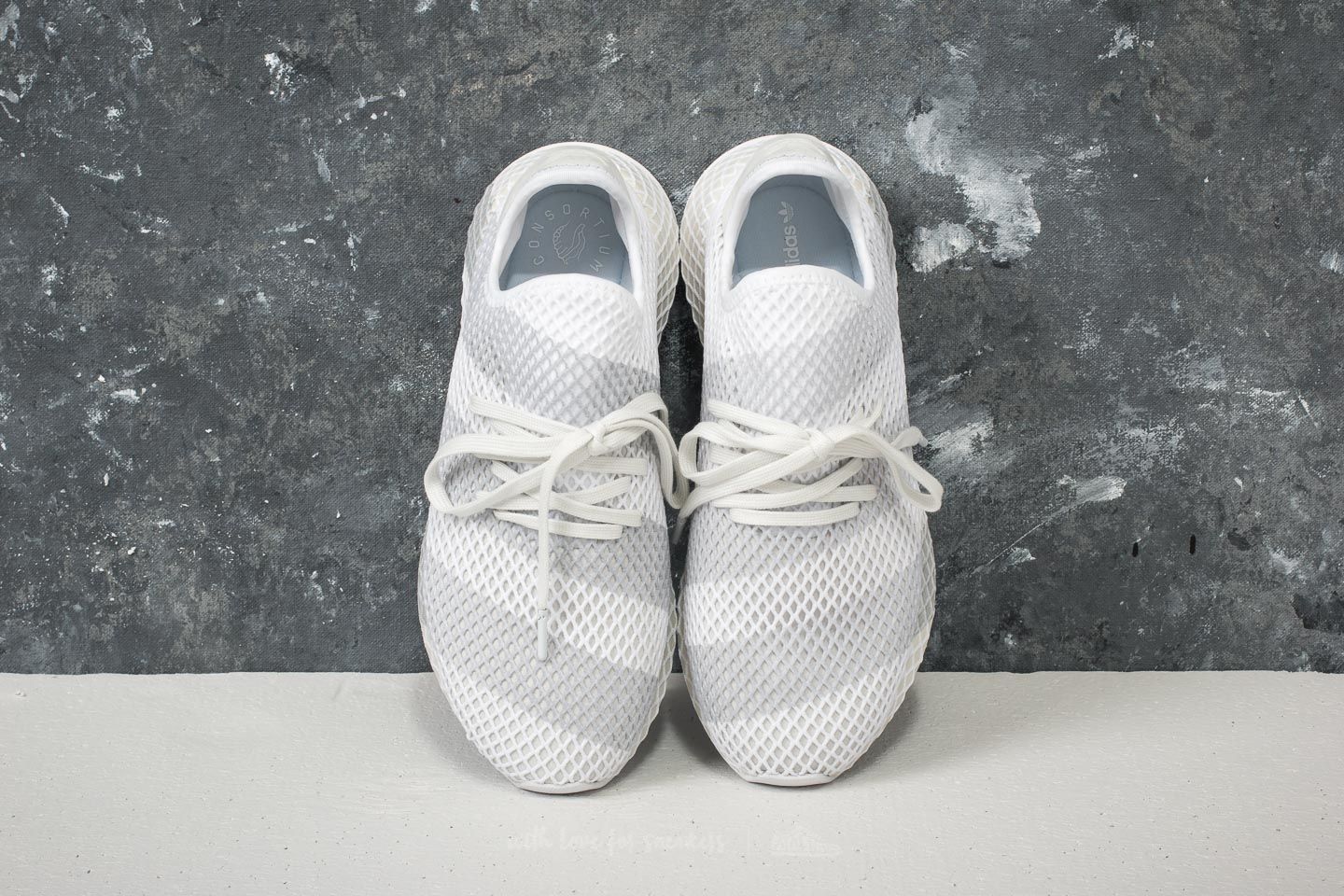 Pánské tenisky a boty adidas Consortium Deerupt Ftw White/ Ftw White/ Ftw White