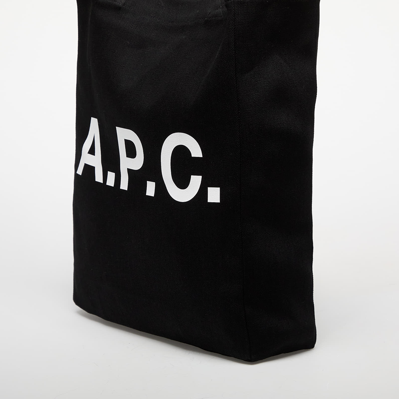 Tašky přes rameno A.P.C. Tote Bag Black