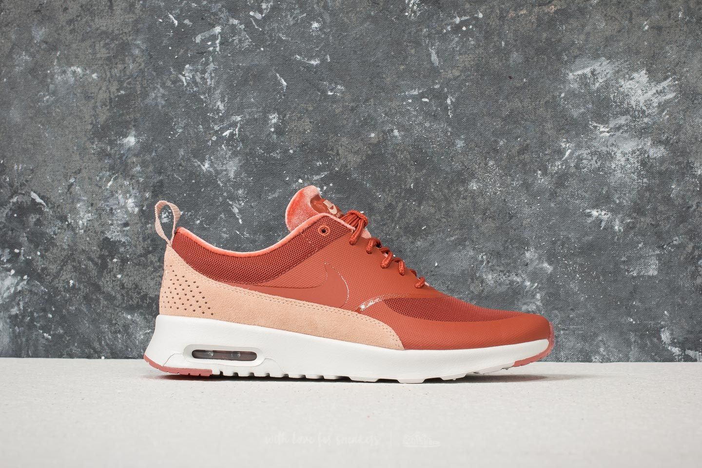 Nike air max thea peach store