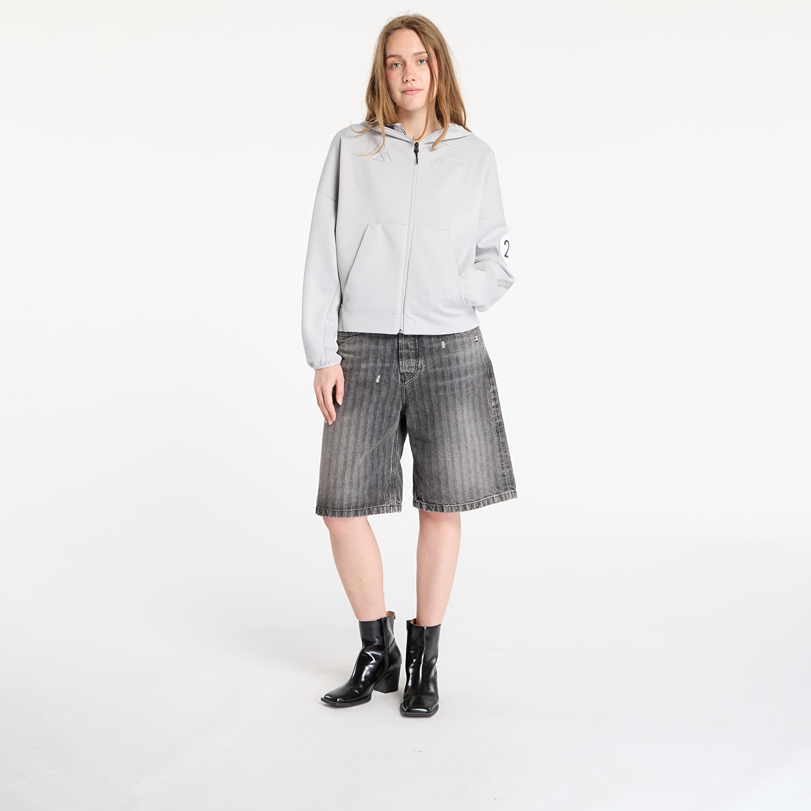 Kapucnis pulóverek és pulcsik adidas x Mercedes AMG Silver Hoodie Grey Two