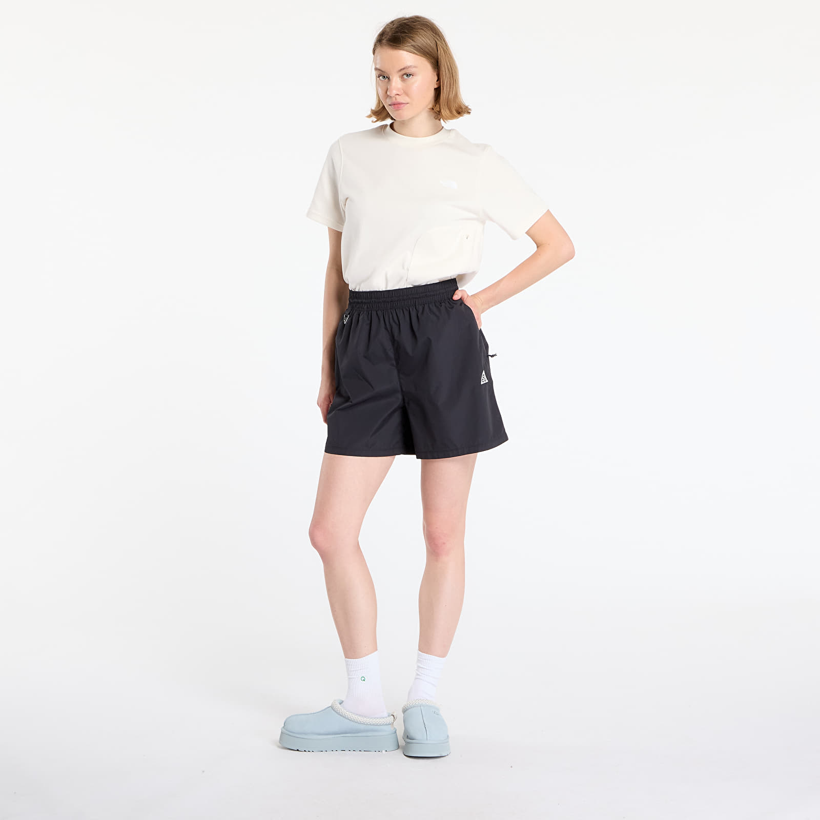 Rövidnadrágok Nike ACG Women's Repel Mid-Rise Ripstop Shorts Black/ Anthracite/ Summit White