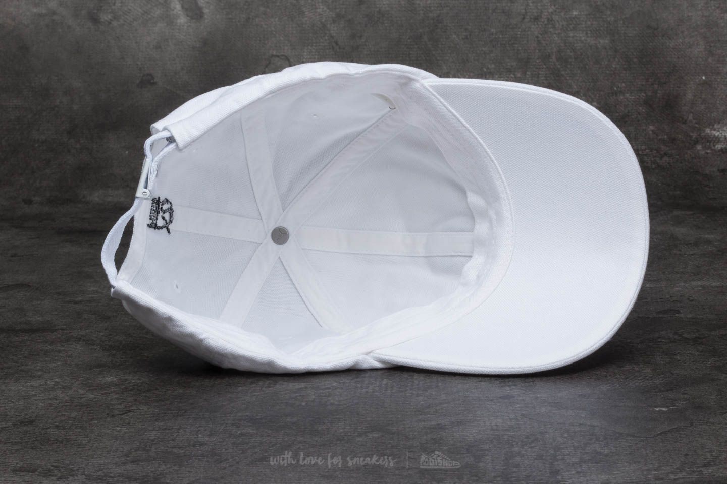 Czapki Puma x XO Cap Puma White