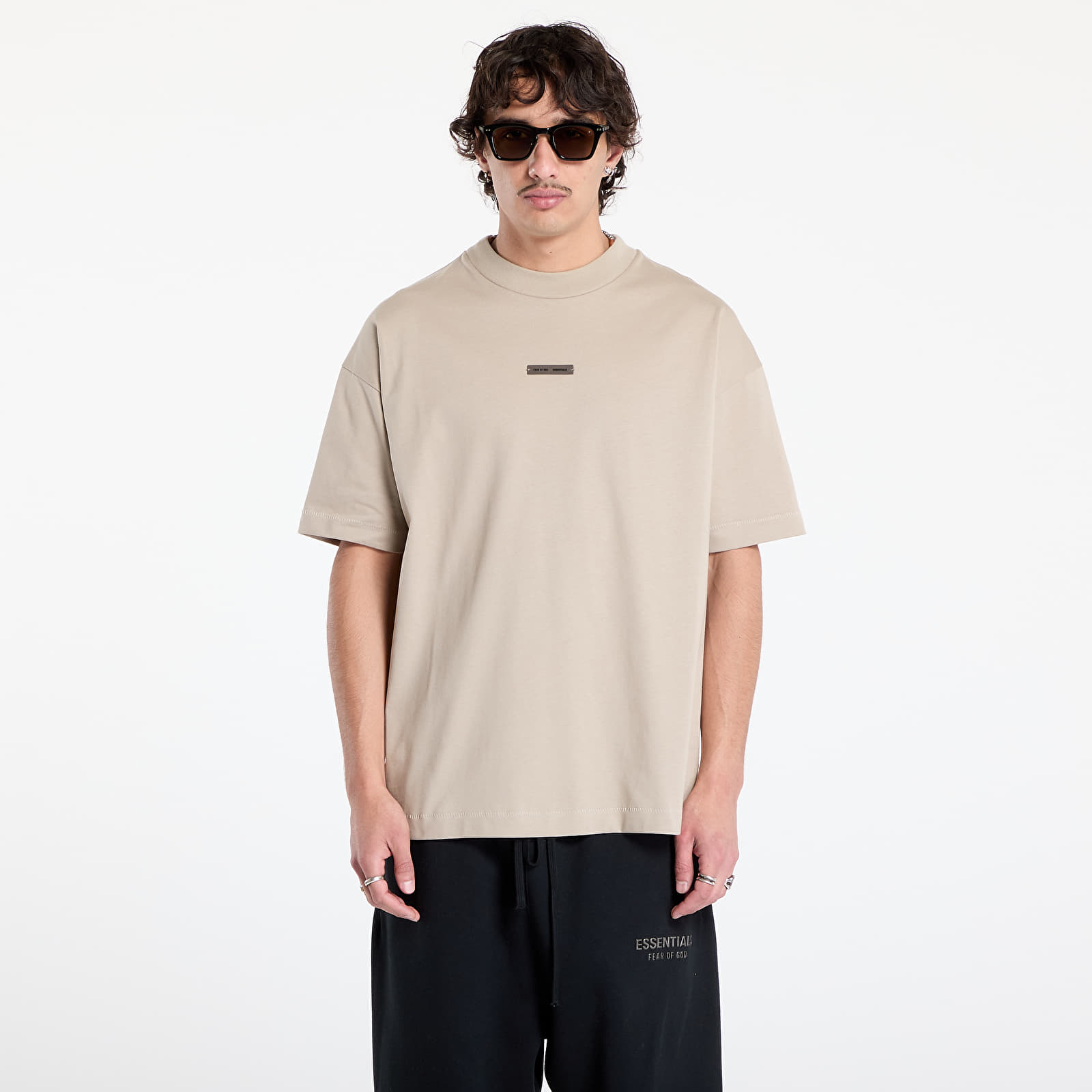 Trička Fear of God Essentials Classic Short Sleeve Tee Timber