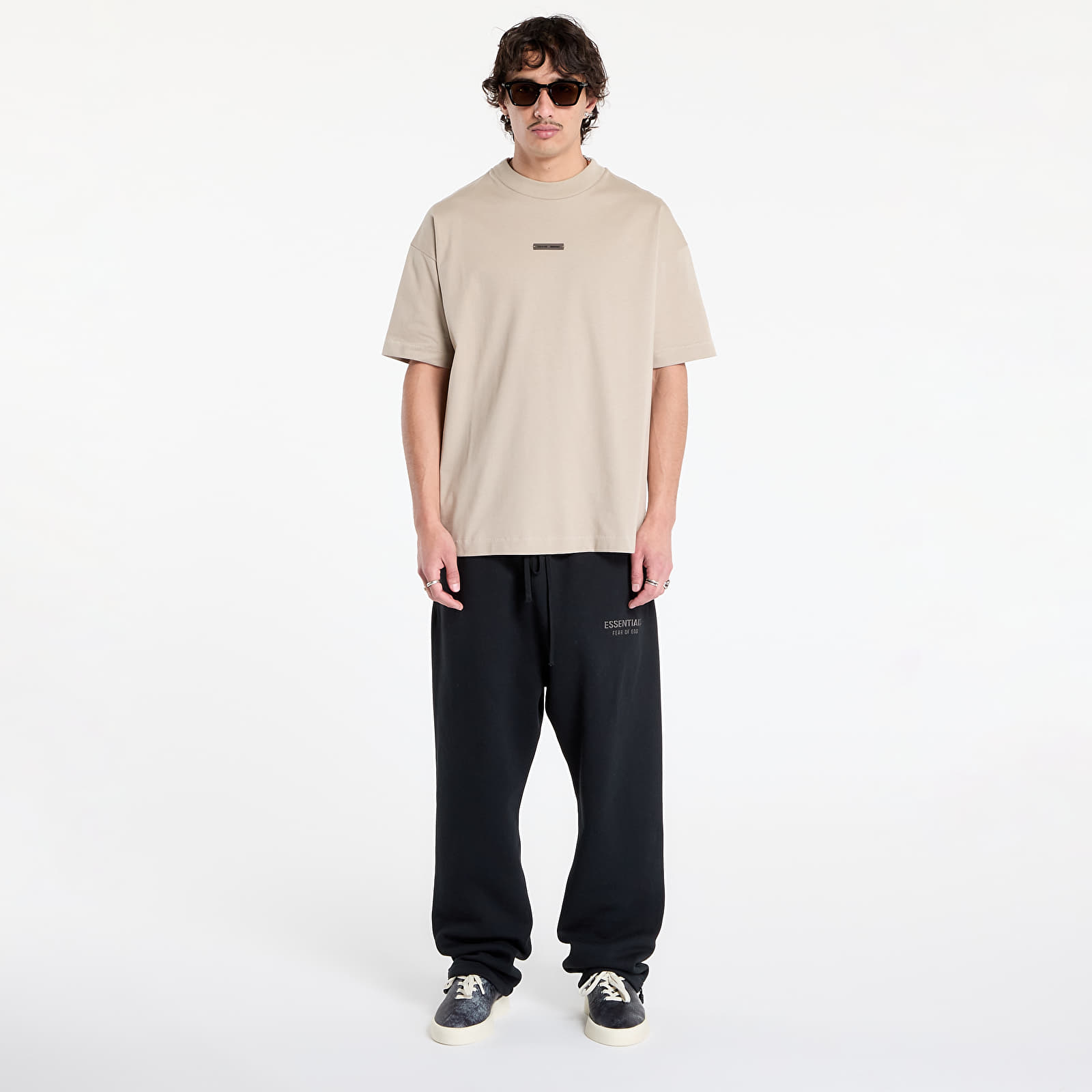 Trička Fear of God Essentials Classic Short Sleeve Tee Timber