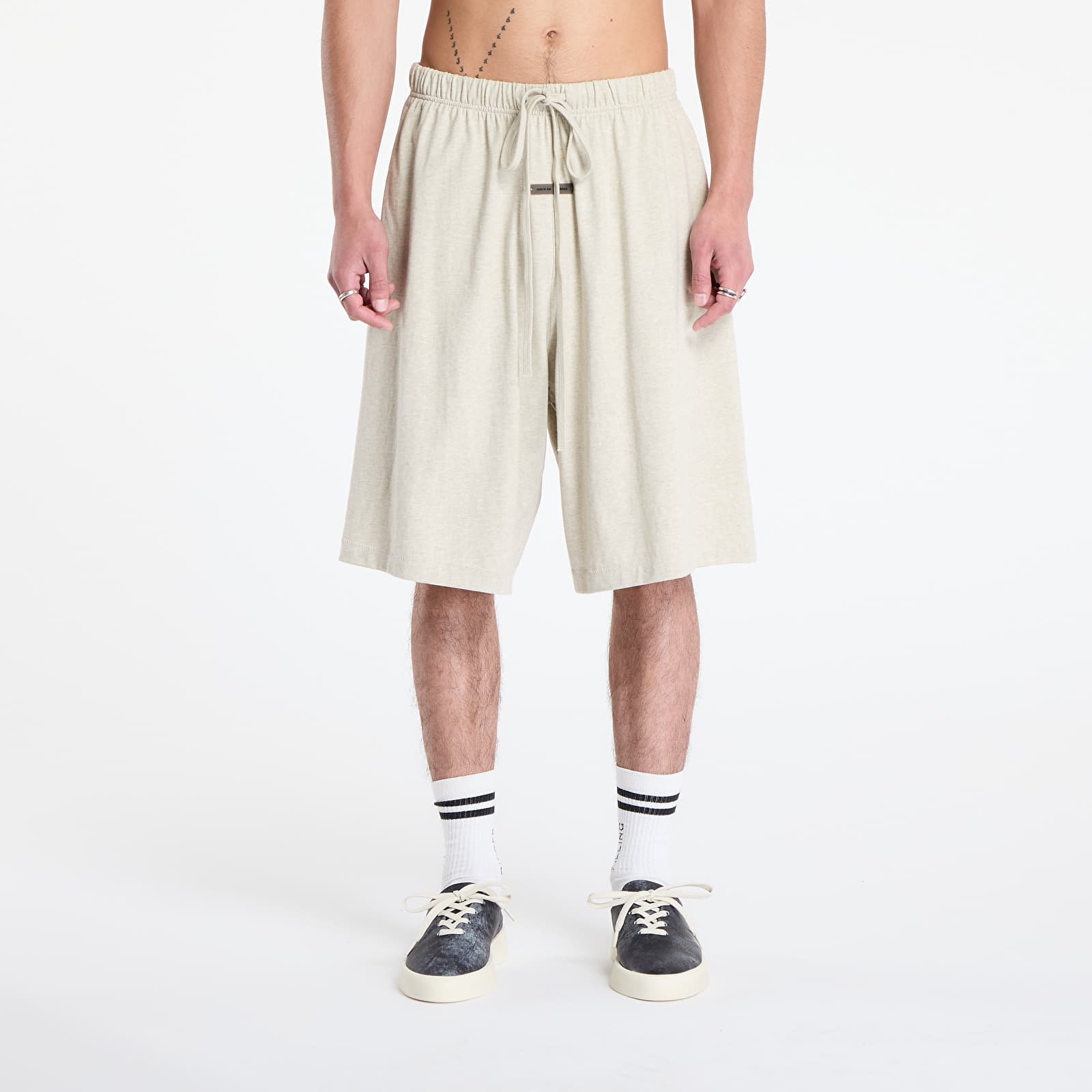 Šortky Fear of God Essentials Relaxed Short Heather Stone