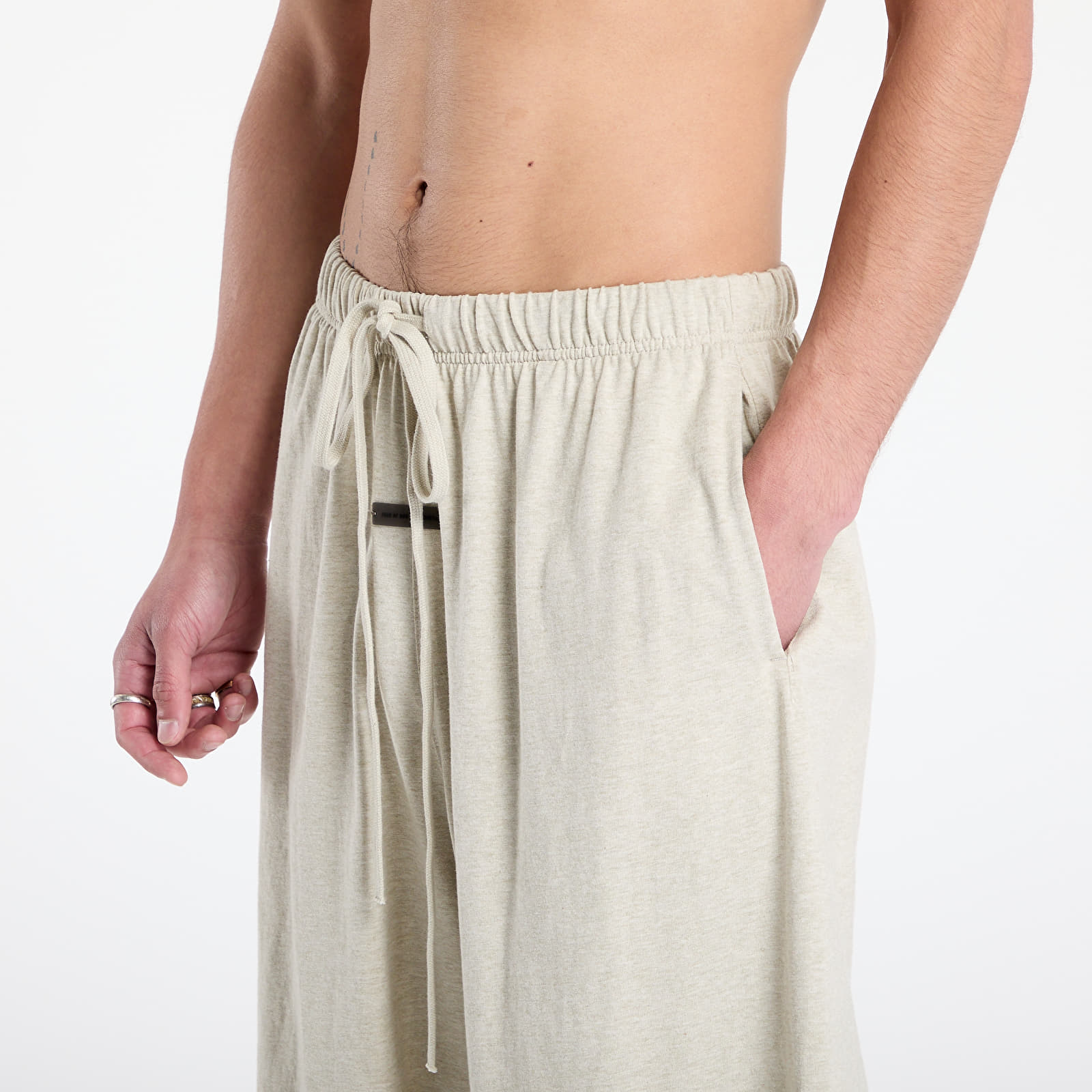 Šortky Fear of God Essentials Relaxed Short Heather Stone