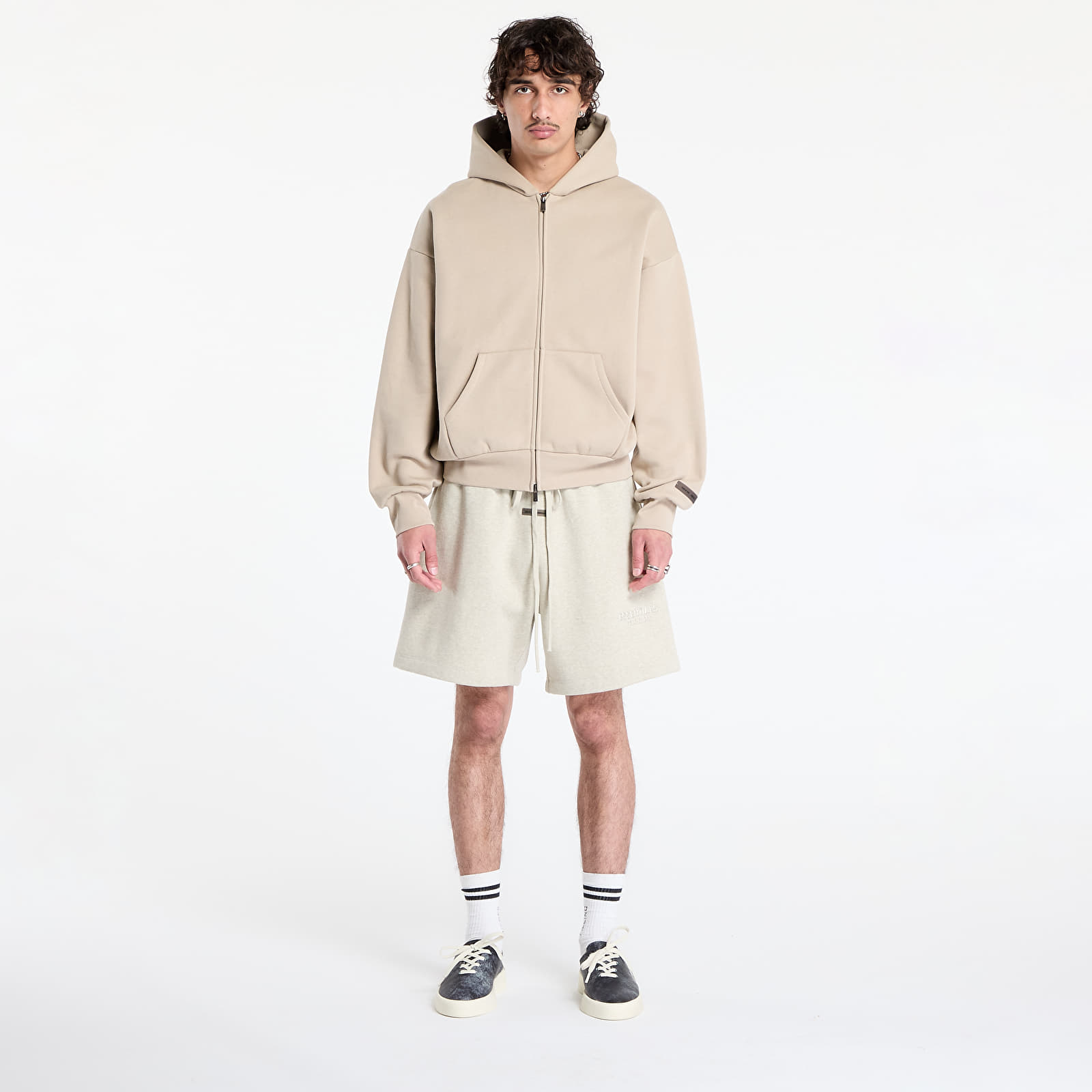 Šortky Fear of God Essentials Classic Sweatshort Heather Stone